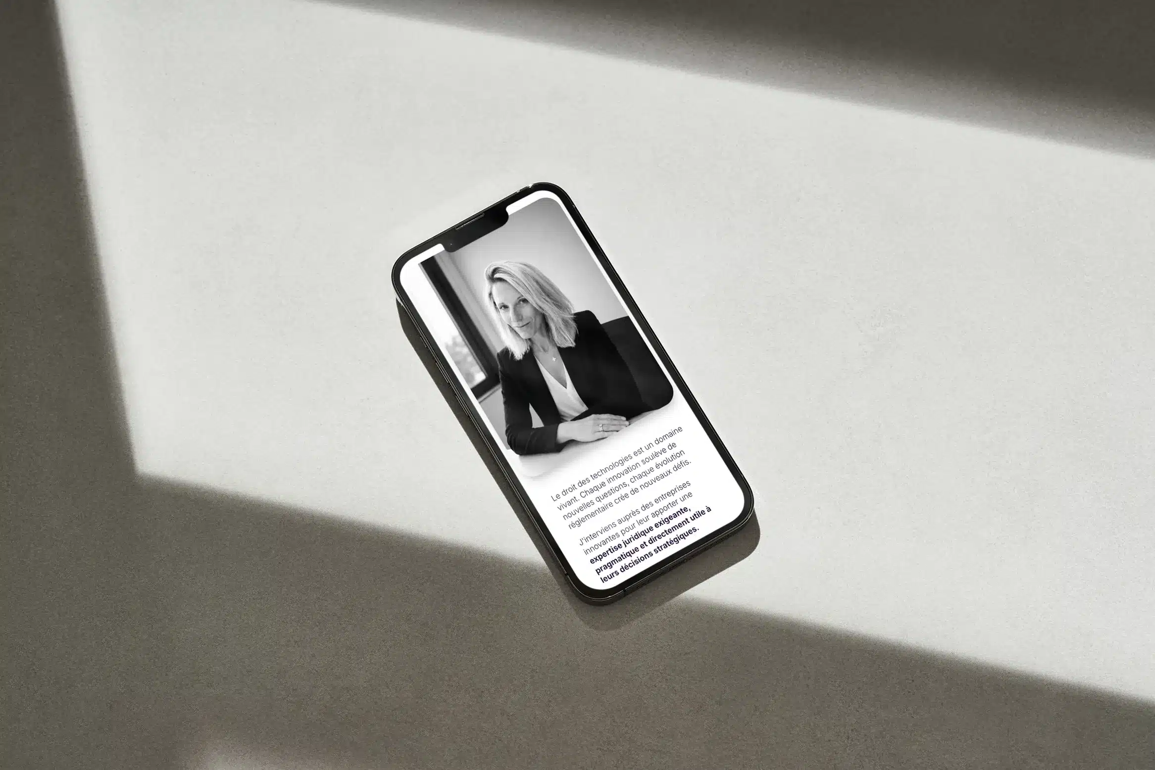 site-internet-mobile-celine-moille-avocate site web version mobile Céline Moille avocate
